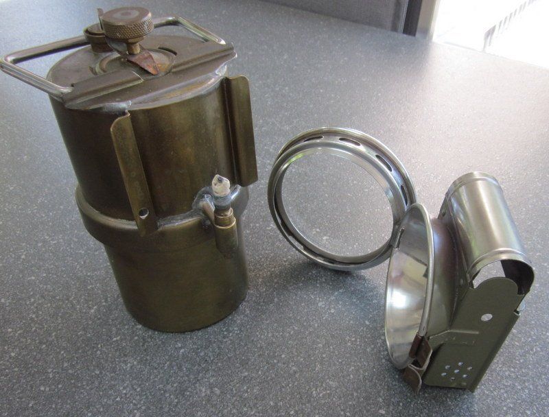 Schweizer Armee Lampade: Karbidlampe, Acetylenlampe Funker, Schweizer Armee – Usato da Bischofszell venduto da raika 6