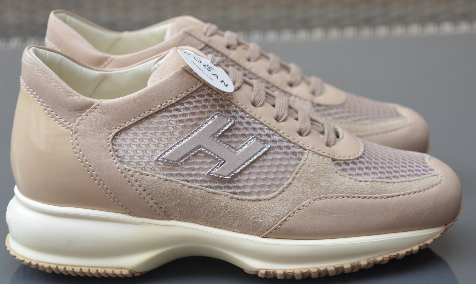 Hogan Scarpe per ragazze: Hogan Sneakers  .35 – Nuovo (secondo la descrizione) da Collonges venduto da arashee 1
