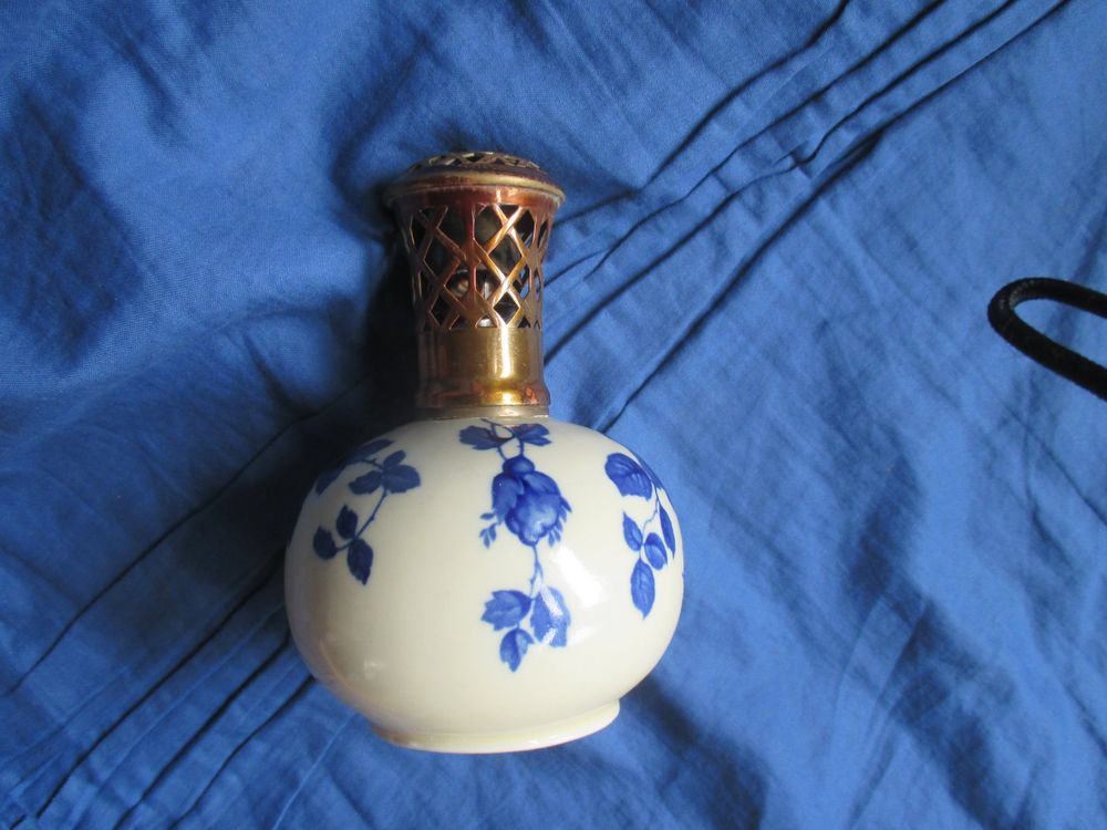 Antique French LAMPE BERGER Hand Painted Paris Porcelain