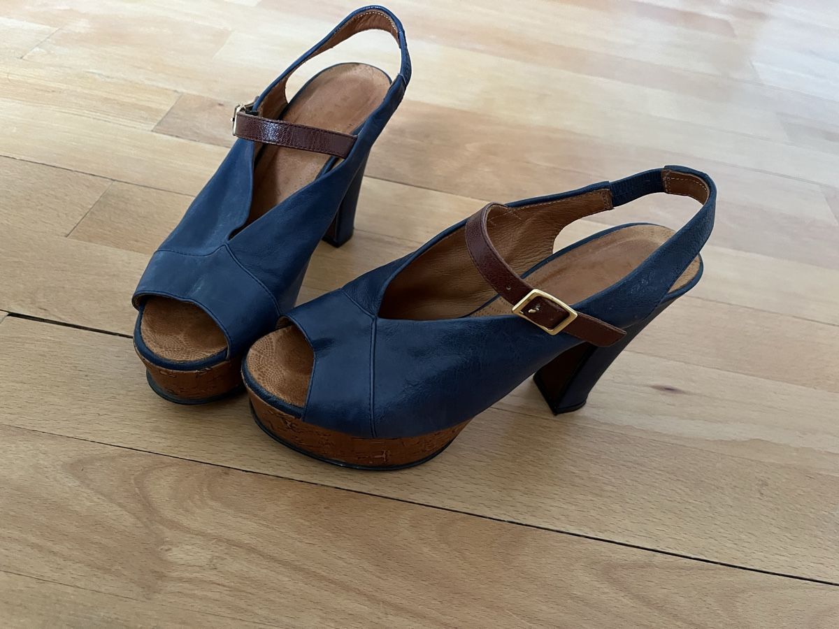 Chie Mihara Damenschuhe: Chie Mihara Plateau Sandalen – Gebraucht aus Lengwil von jan_8wtz 1
