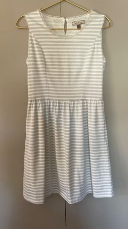 Ärmelloses Kleid weiss & Silber Streifen, Gr. S, neuwertig!