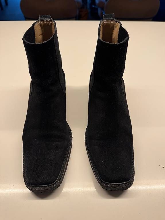 Scarpe da donna: Angulus Stiefelette Groesse 41 – Usato da Zürich venduto da mic_key