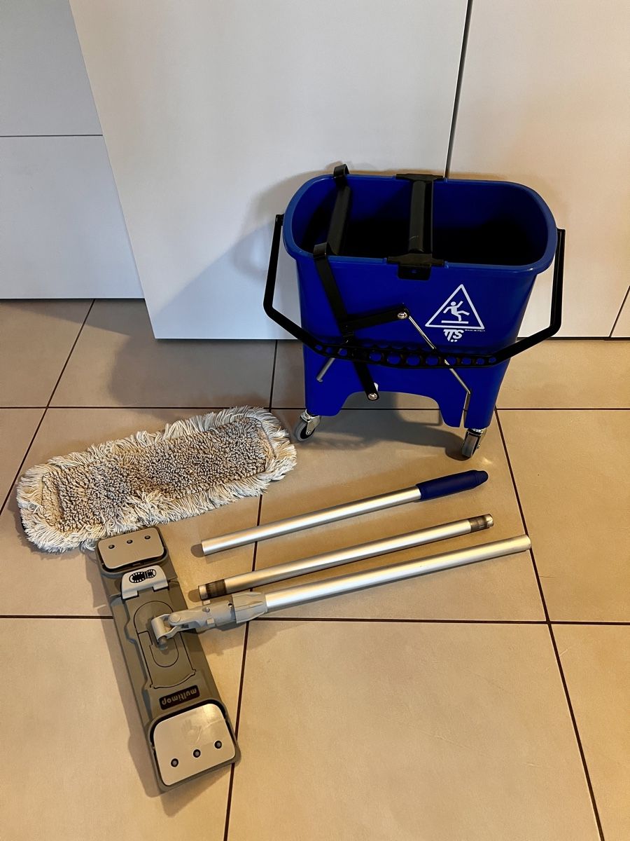 Sonstiges für Haushalt & Wohnen: WOCA Multimop Starter-Set – Neu (gemäss Beschreibung) aus Winterthur von Concorde12