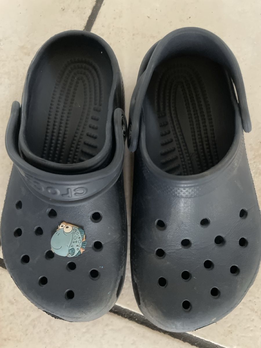 Crocs Scarpe per ragazzi: Original Crocs Clogs Kinder Gr.32/33 Dunkelblau – Usato da Obergerlafingen venduto da cabo4 1