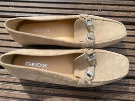Neu Geox Pumps beige, Leder, ähnl. Moccasin, Gr. 39.5