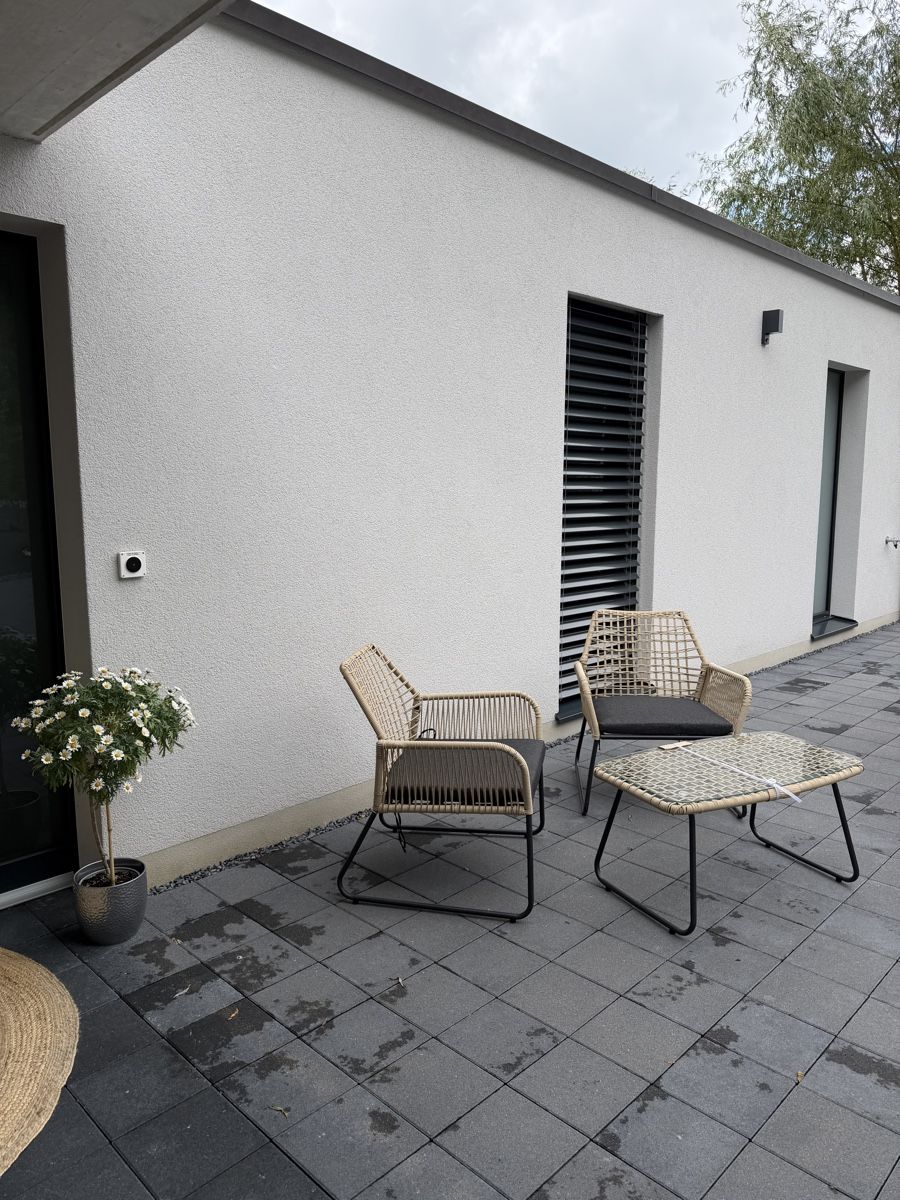 Set di tavolo e panche: Table et chaise lounge de jardin – Nuovo e nell'imballaggio originale da Moutier venduto da Ma2740 1