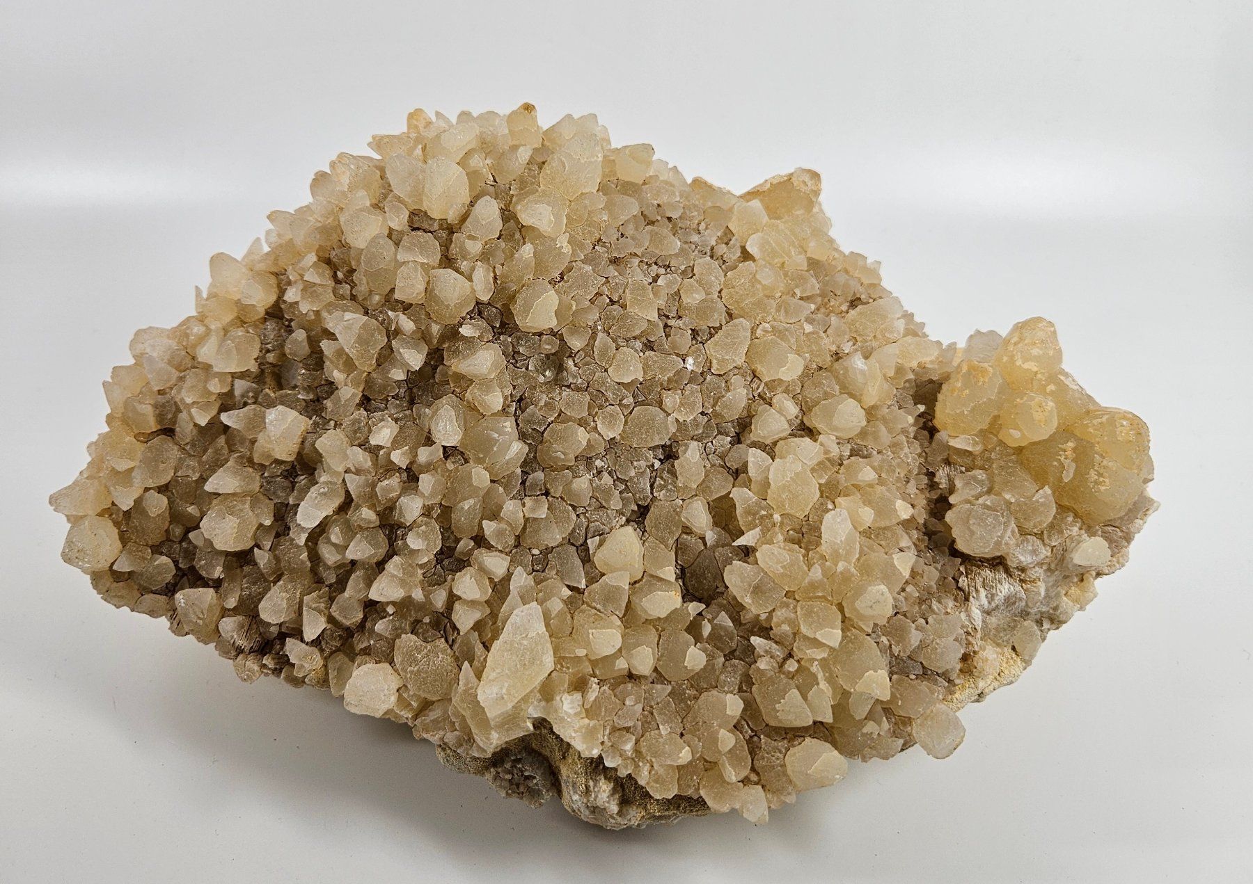 Minerali & Pietre curative: Grosse Calcitstufe vom Beverin, Kanton Graubünden. – Usato da Uzwil venduto da Chobel1 3