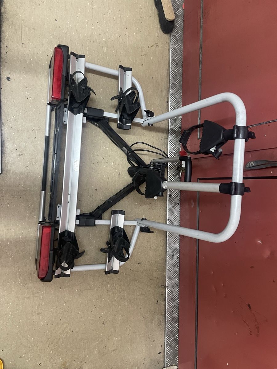 Thule Anhänger: Thule Fahrradträger – Gebraucht aus Urdorf von pat_ly2y 1