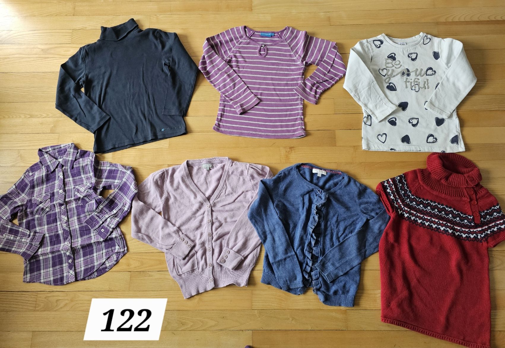 Lotti & Set di vestiti: Paket Mädchenkleider Grösse 122 – Usato da Basel venduto da Anja_1981 2