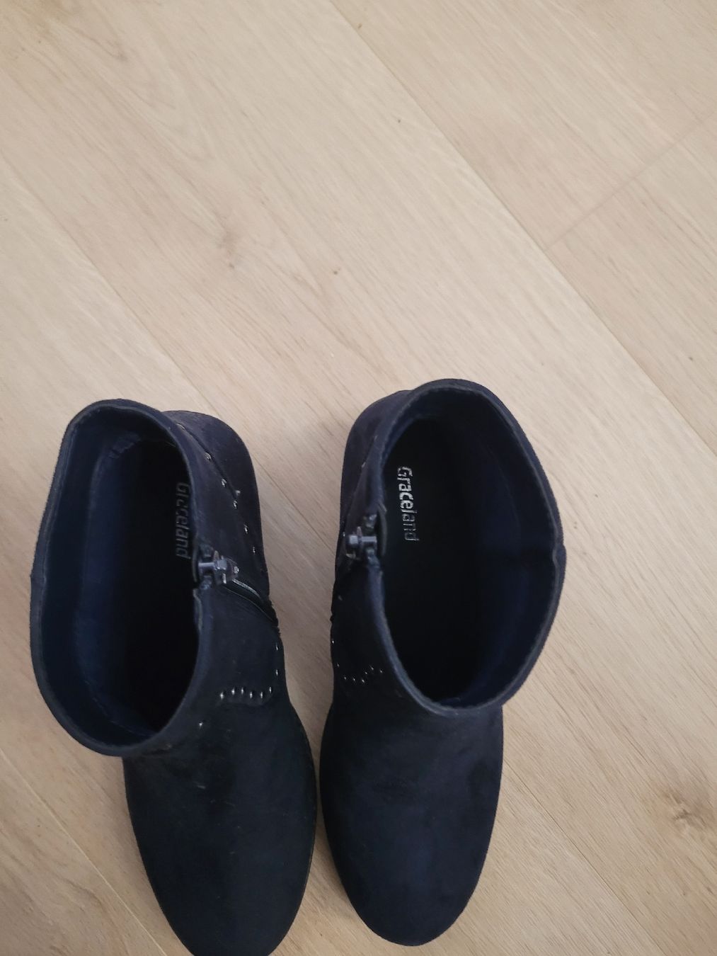Chaussures femmes: Stiefeletten Gr. 38 – D'occasion à Lupsingen par sta_wgg5 5