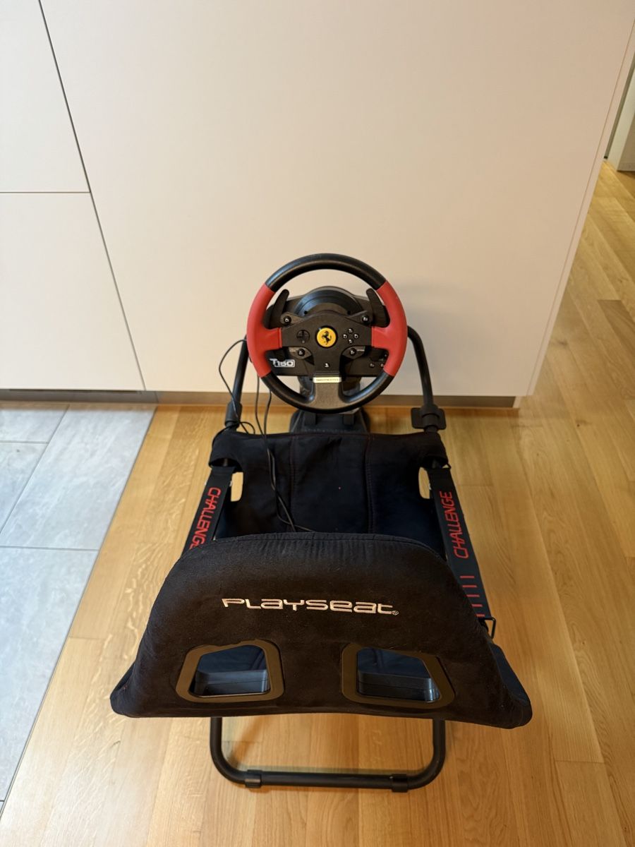 Playseat Sedie: Playseat Challenge Gaming Seat with Thrustmaster Wheel – Usato da Wetzikon ZH venduto da vsa_j6g6