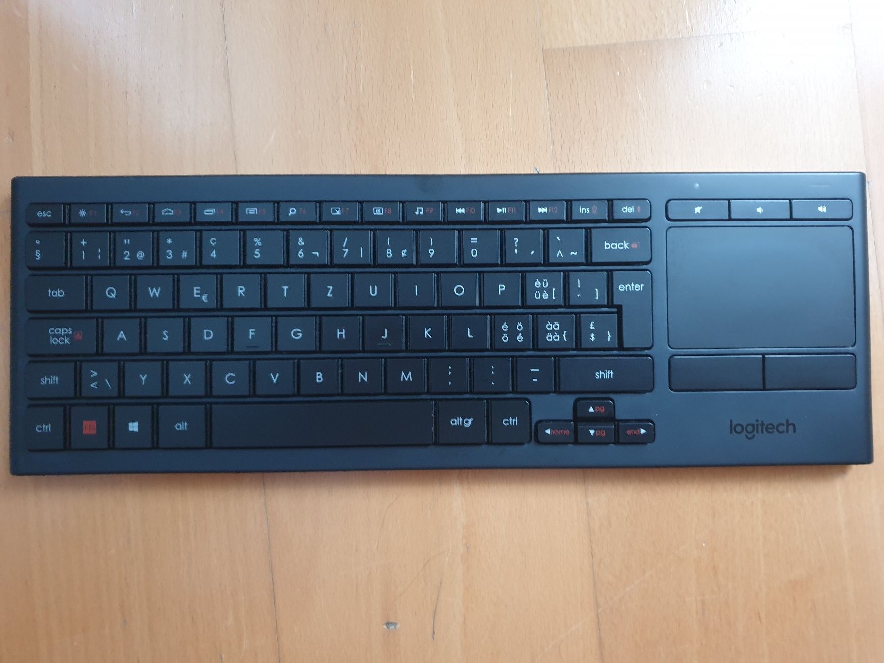 Logitech Tastaturen: HTPC Tastatur/Maus, Logitech K830 – Gebraucht aus Bischofszell von DaeAnderDog 1