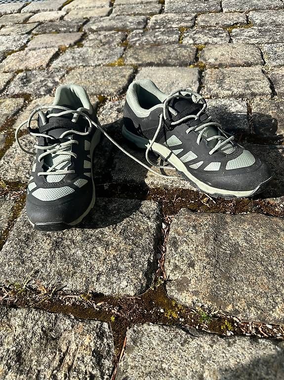 Scarpe da donna: E-Bike & Trekking-Schuh  – Usato da Winterthur venduto da hei_5f2q 2