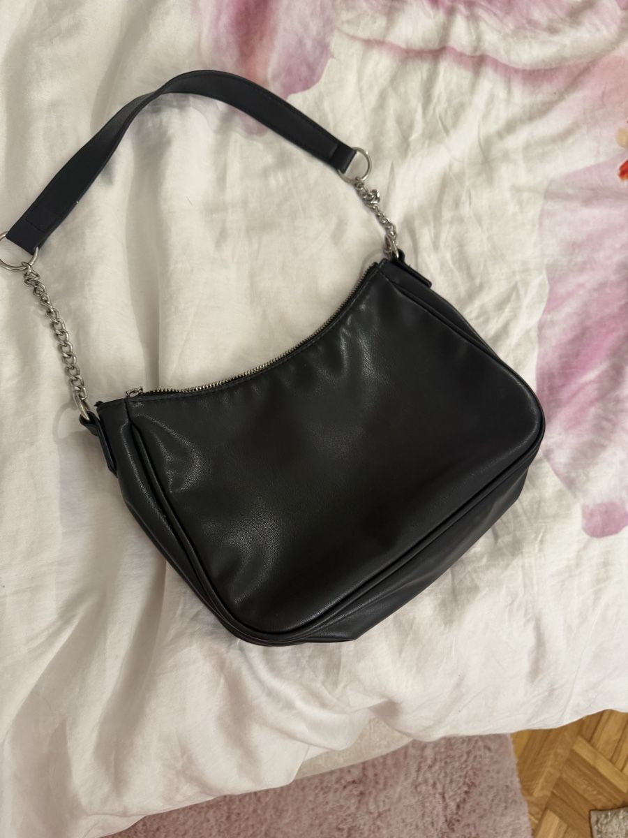 H&M Borse: Sac à main souple, couleur noir  – Usato da Tolochenaz venduto da izz_7vdk