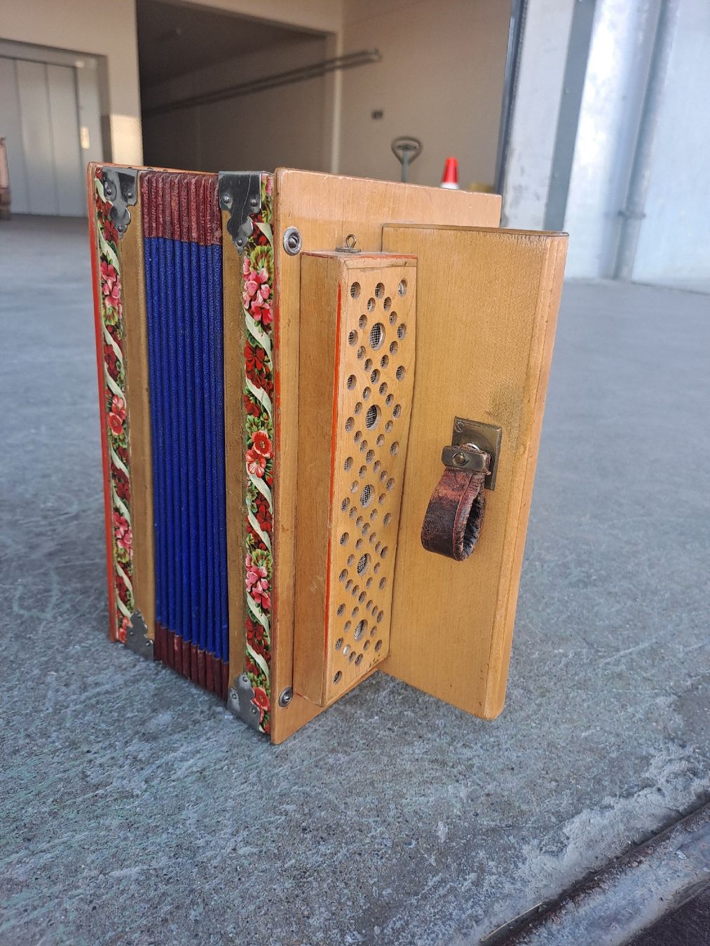 Instruments de musique: Eichhorn orgeli – D'occasion à Villeneuve par BibiVintage 4
