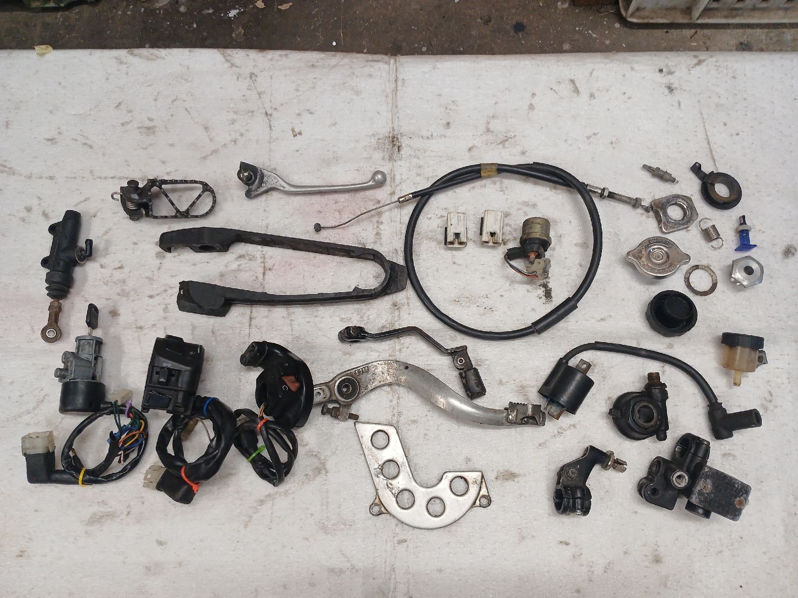 KTM Tutti i ricambio per moto: KTM 125 Sting pièces, teile – Usato da Fey venduto da lobanovski1
