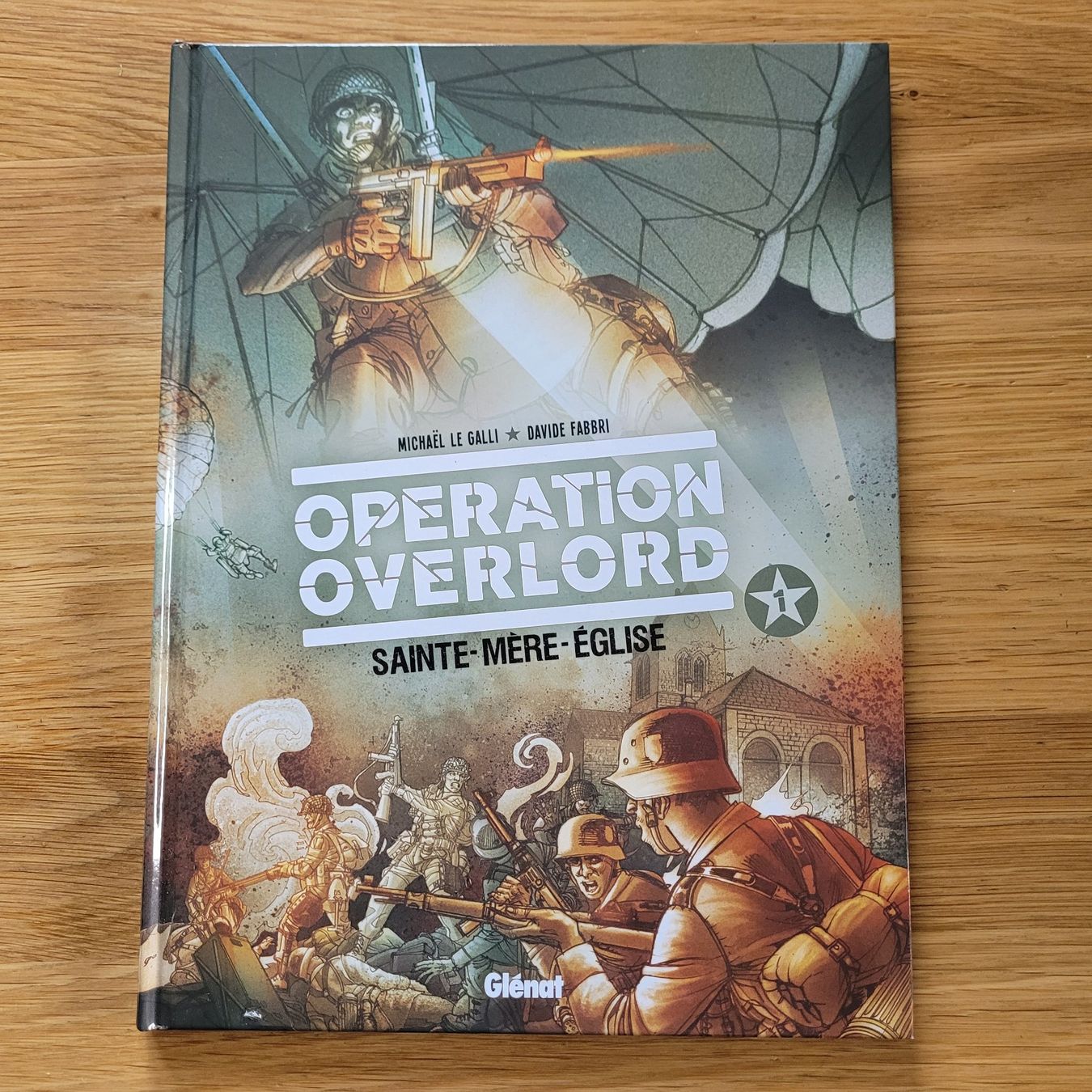 Fumetti: BD Opération Overlord 1. Sainte-Mère-Eglise – Usato da Biel/Bienne venduto da Destockweb