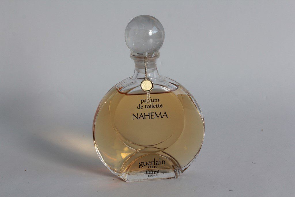 Guerlain Nahema parfum de toilette 廃盤☆GUERLAIN☆ゲラン ナエマ