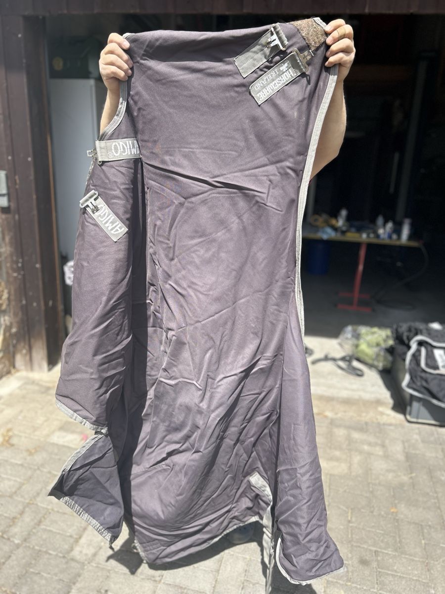 Coperte: Amigo 90cm Pferdedecke Regendecke Sommer / – Usato da Villmergen venduto da Walkuere0 2