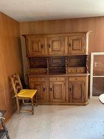 Buffet aus Massivholz Kunstschreinerarbeit (2-teilig)