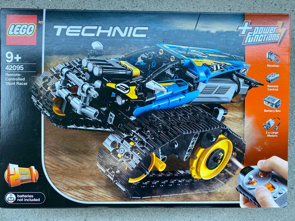 LEGO Technic Stunt Racer 42095 (Gebraucht) in Luzern für CHF 60 – mit ...