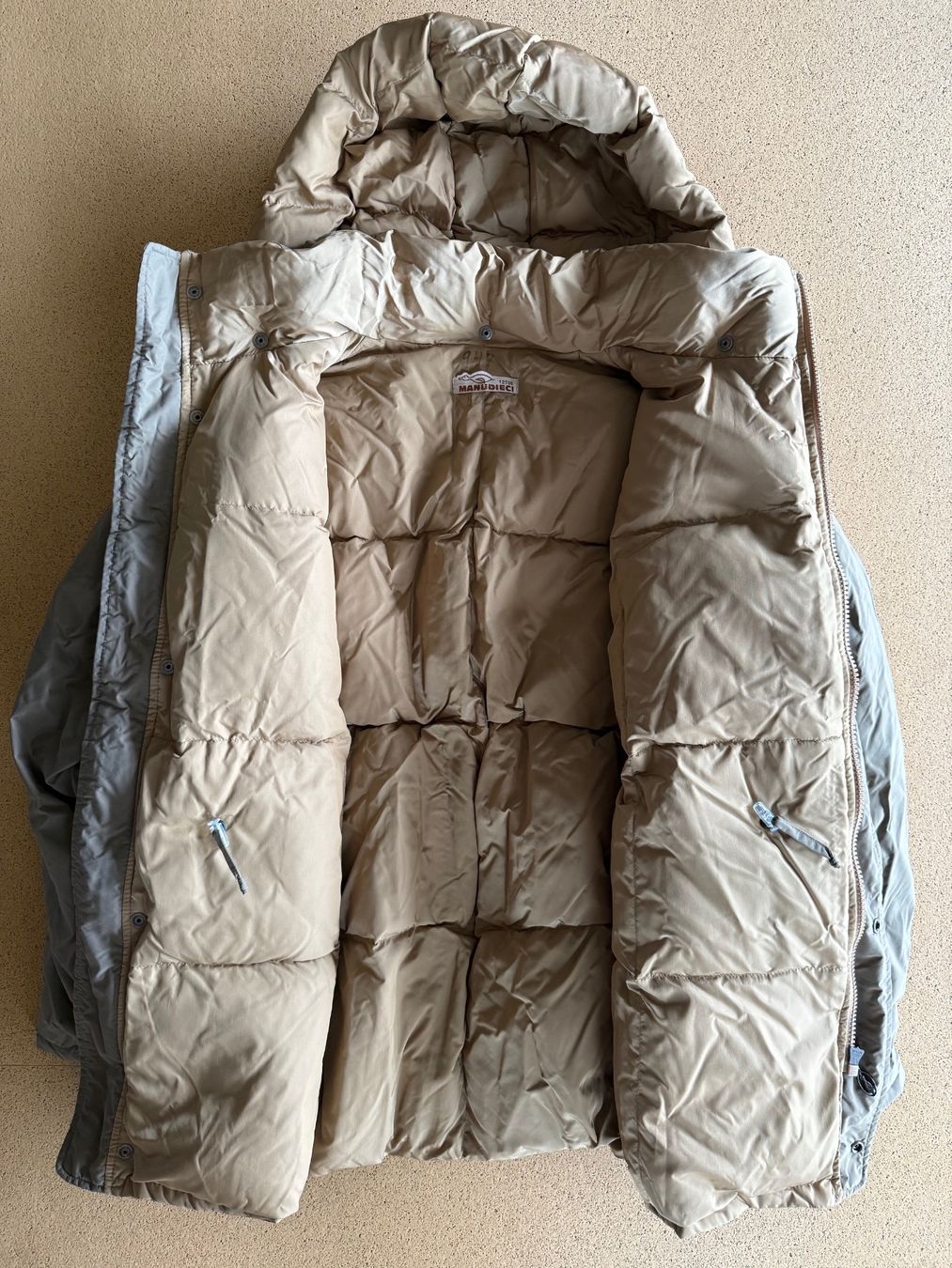 Giacche: Veste doudoune ado Manudieci, âge 14 – Usato da St-Gingolph venduto da GoldenKeys 4
