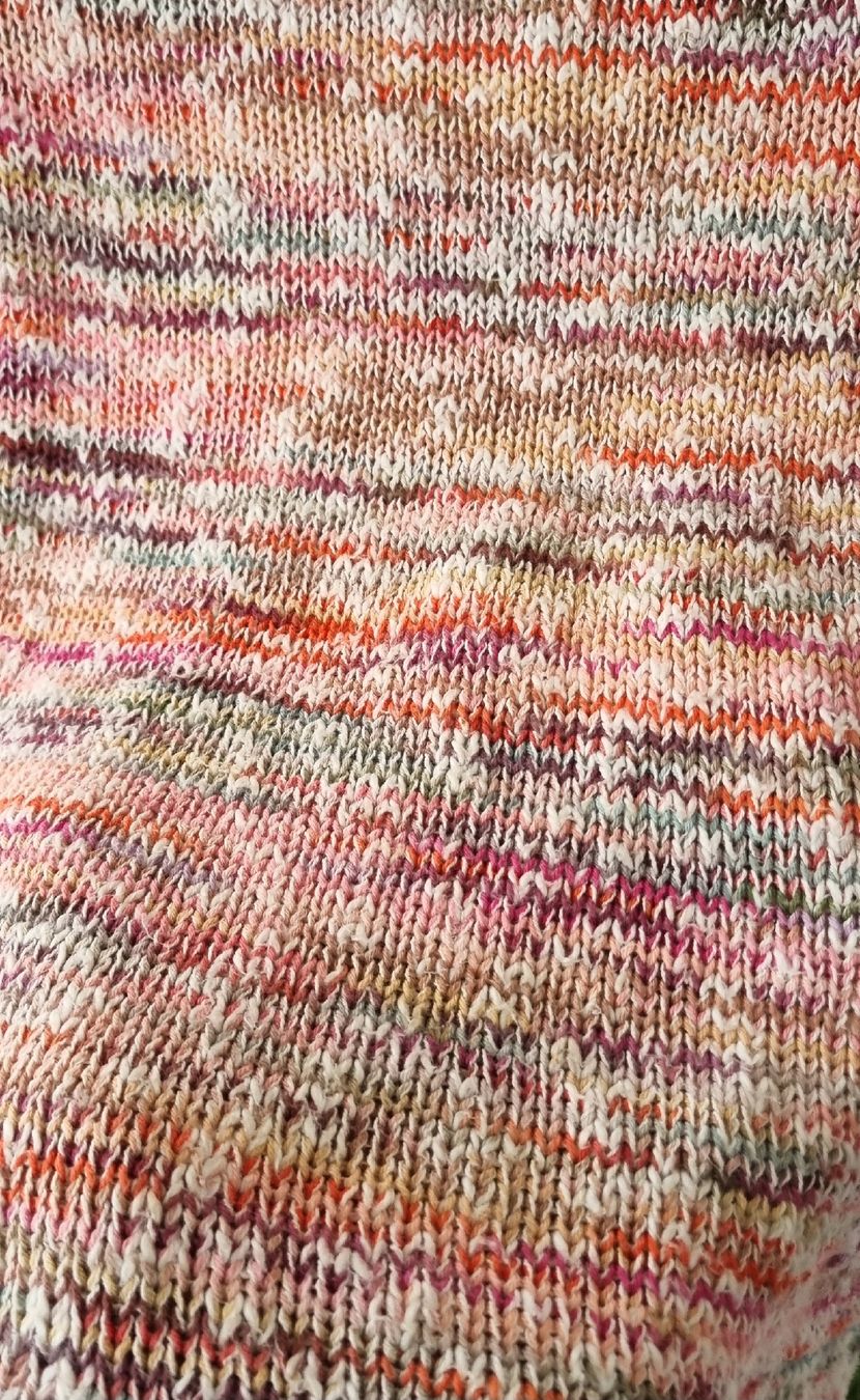 Maglioni & Felpe: Kero Design Pullover Rainbow Rose, Gr. M – Usato da Oberriet SG venduto da gimidrip 4