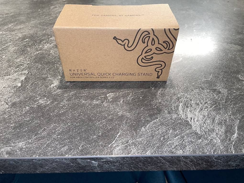 Caricabatterie: Razer Quick charging Stand – Nuovo e nell'imballaggio originale da Neuhausen venduto da kahloon1 1