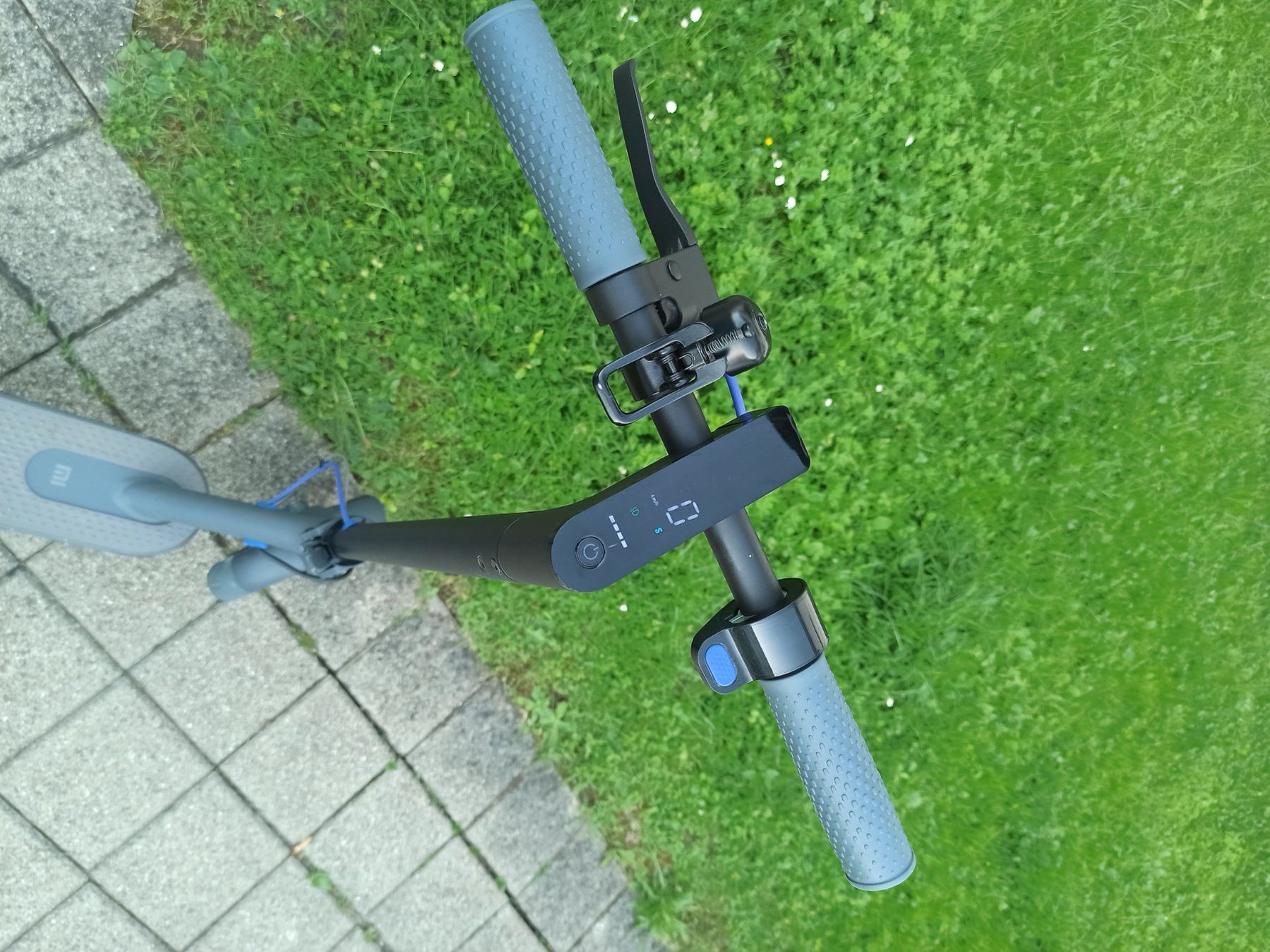 Scooter: Xiaomi Mi E-Scooter – Usato da Adliswil venduto da gcm_zbj6 4