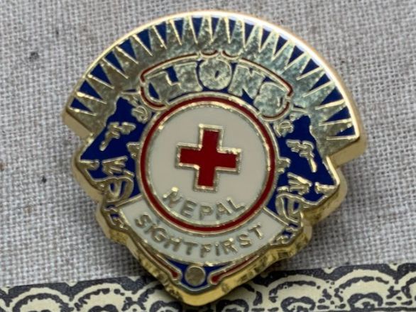 Placchette & Badge: "Lions" - Nepal - 1992 – Usato da Sorengo venduto da 74in 2