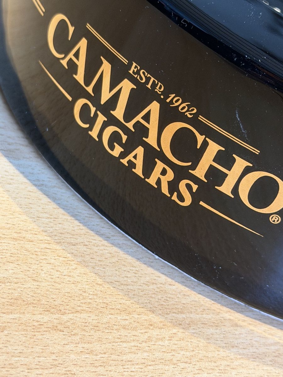 Camacho Portacenere: Camacho Zigarren Aschenbecher neu unbenutzt – Nuovo e nell'imballaggio originale da Unterkulm venduto da Onefrog