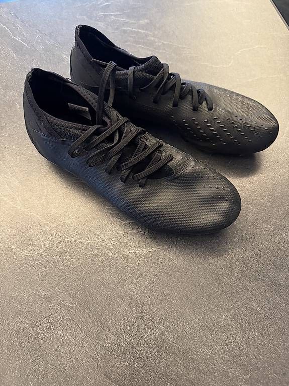 Scarpe per ragazzi: Adidas Fußballschuhe – Usato da Adelboden venduto da Jxel78 1