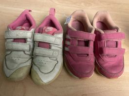 2 Paar Mädchen Turnschuhe Nike, Adidas, Gr.27