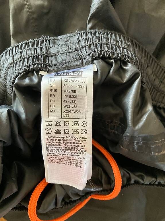 Pantaloni: Regenhose XS – Usato da Luzern venduto da Judith01112 2