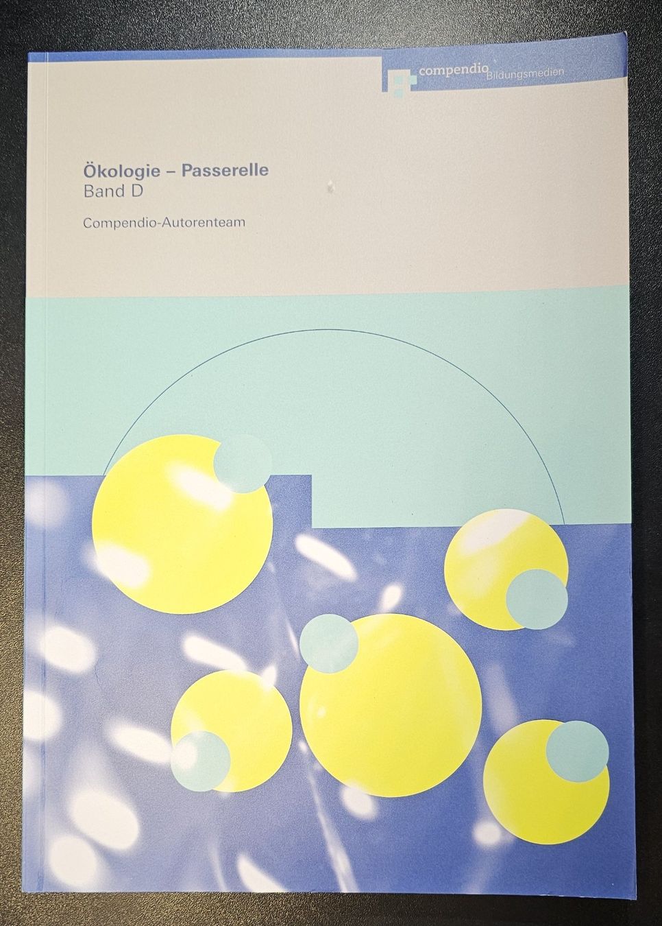 Libri: Ökologie - Passarelle Band D – Nuovo (secondo la descrizione) da Hermetschwil-Staffeln venduto da DominicKistler