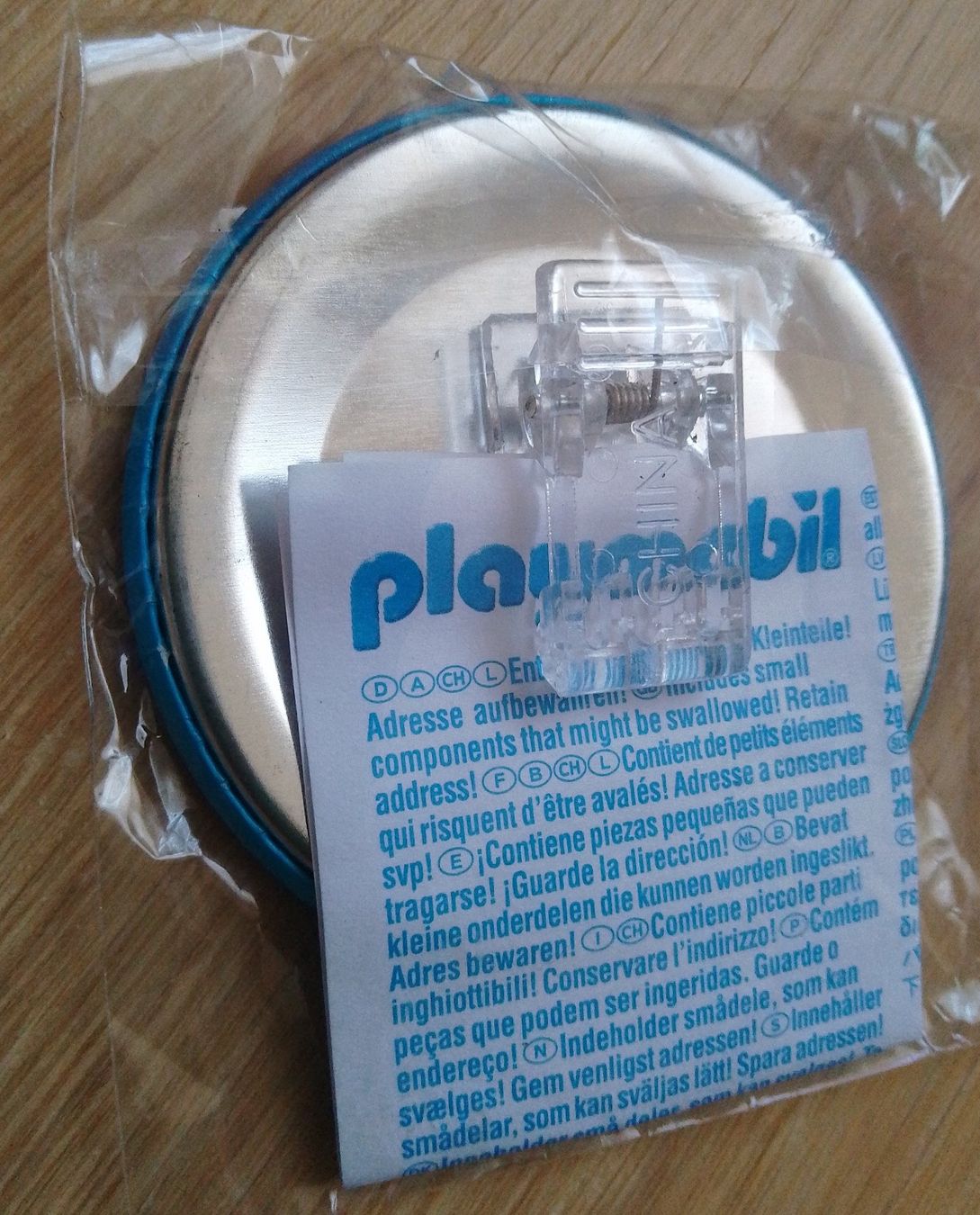 Placchette & Badge: Playmobil Pin Abzeichen Gärtner ca. 5,8cm – Nuovo e nell'imballaggio originale da Wohlen AG venduto da salamanderspielwaren 2