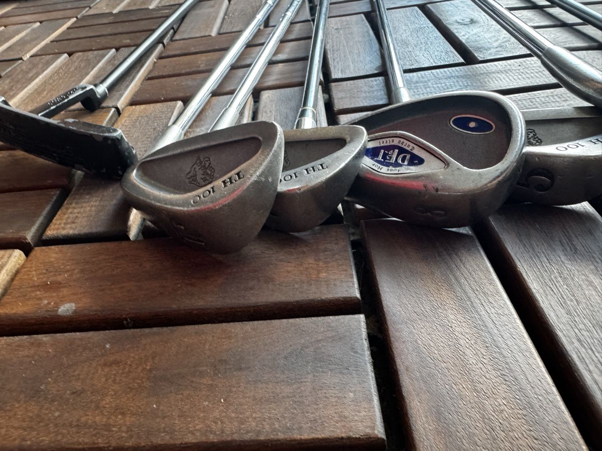 Mazze & Set: Nike Golf Tasche mit 10 div. Schläger – Usato da Liesberg venduto da hdz_x7vl 5