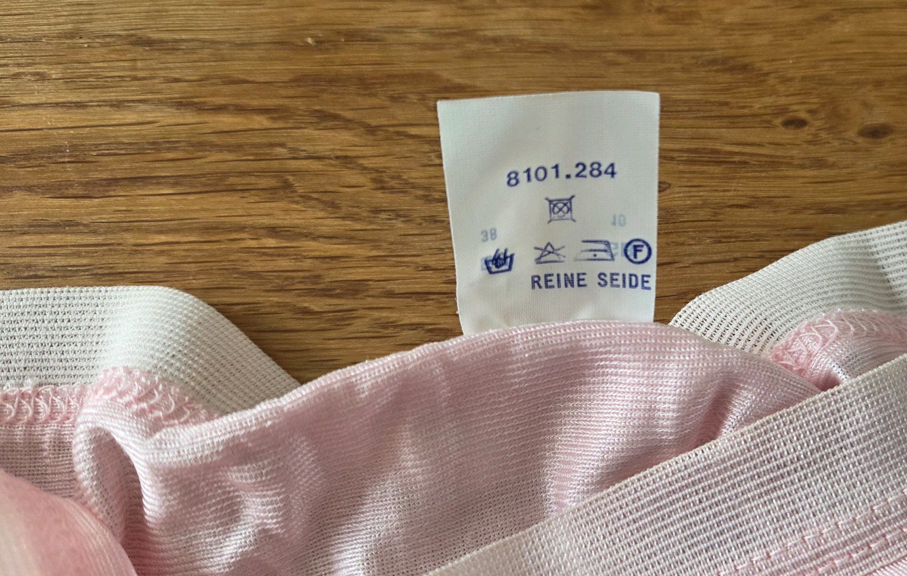 Altra biancheria intima: Seide Damen Slip Gr. 38 Pink – Nuovo (secondo la descrizione) da Beinwil am See venduto da gabipetrovay 3