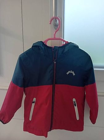 Regenjacke Mädchen oder Junge Grösse 110