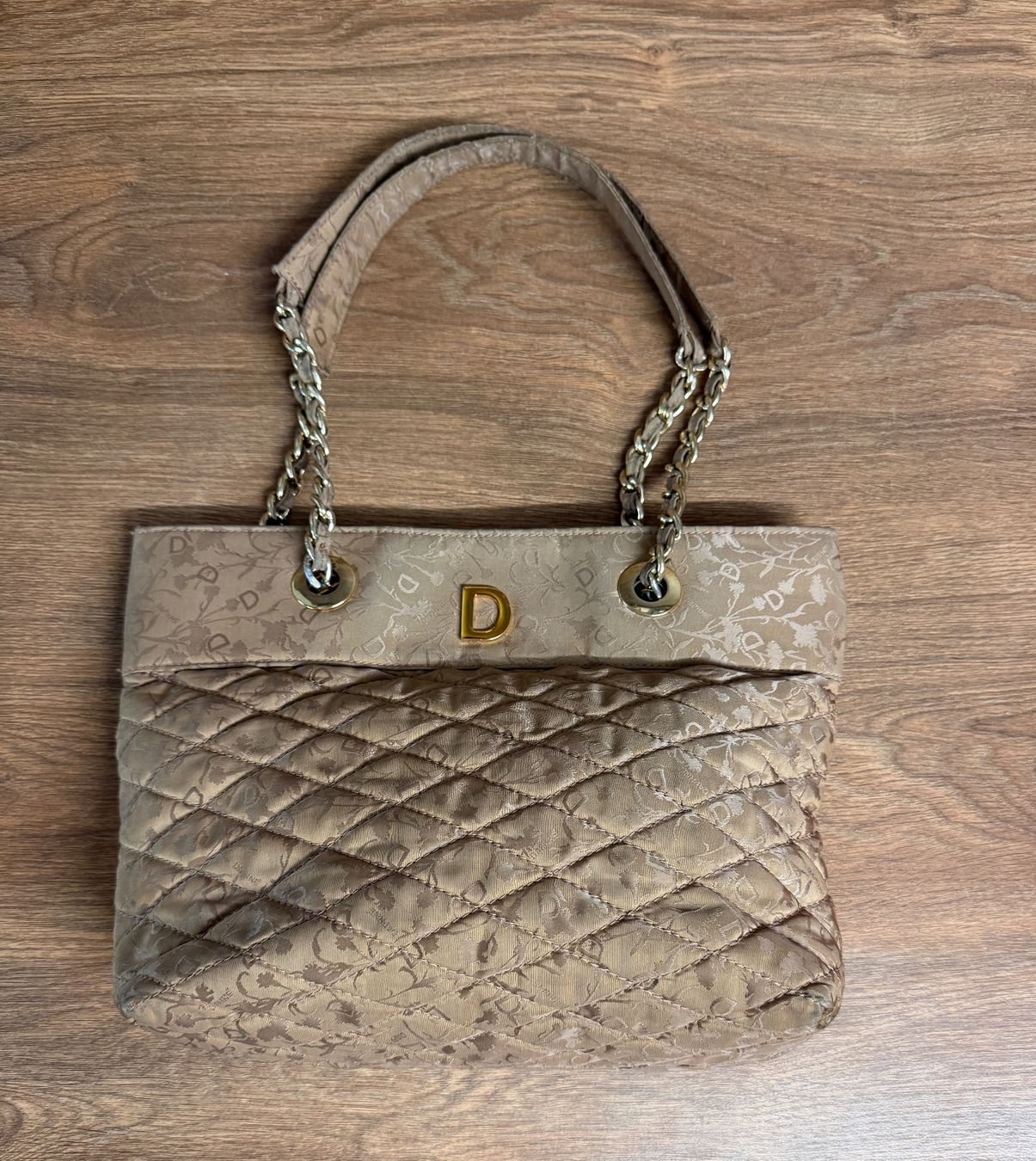Taschen für Damen: Daphne Tasche beige mit Kette – Gebraucht aus Nussbaumen AG von olitech5415