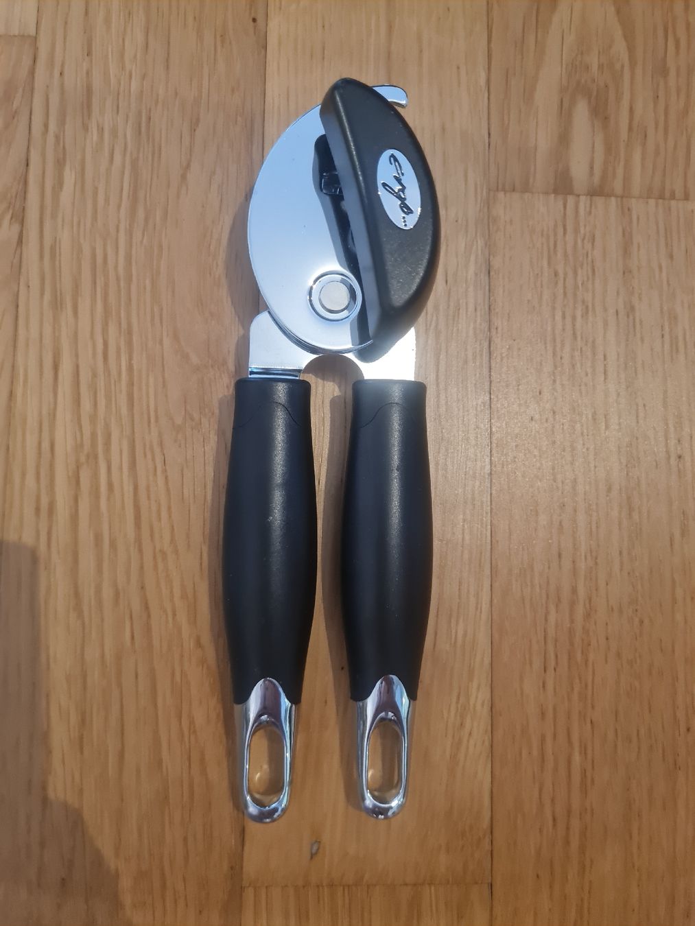Küchengeräte: Ergo Can Opener Smooth Edge good condition – Gebraucht aus Zürich von fio_2hvt 1