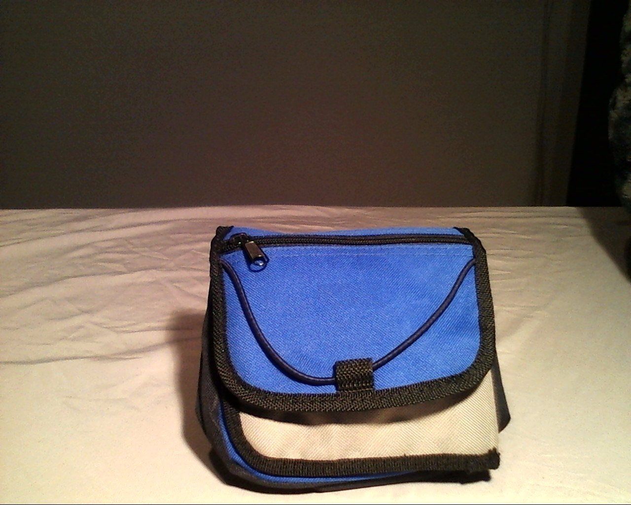 Taschen: Gürteltasche Fototasche etc. – Neu (gemäss Beschreibung) aus Liesberg von Concombres8478 2