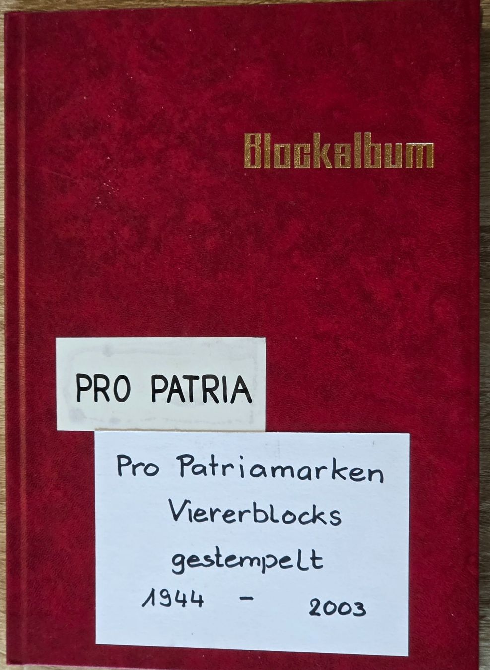 Album: 4 Briefmarken Einsteckbuch Occasion!!! – Usato da Rohrbach venduto da lod_m58r 7