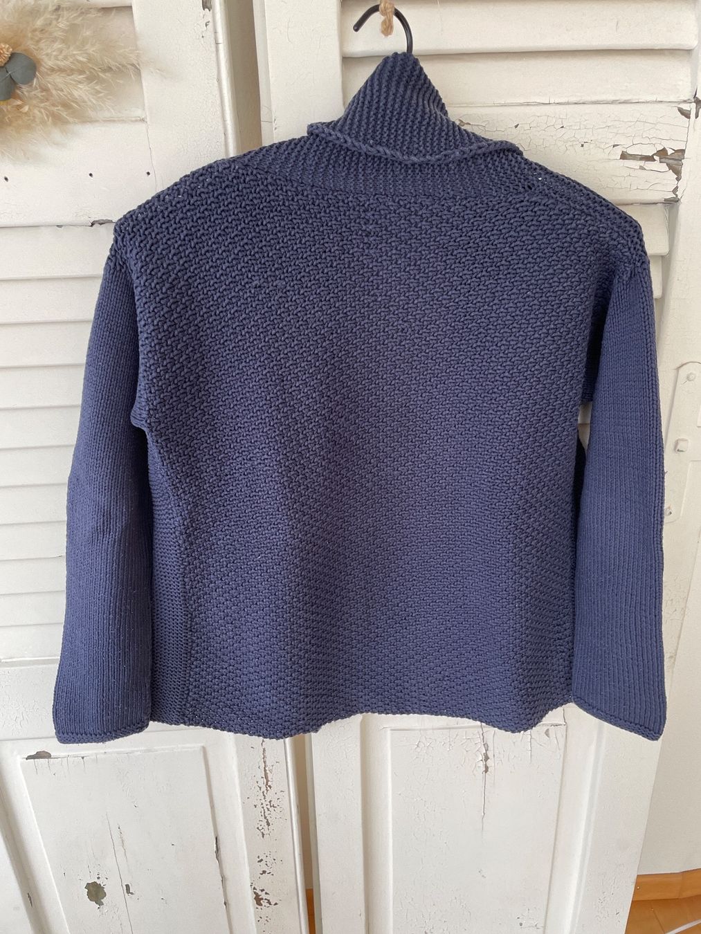 Giacche: Strickcardigan Gr M – Usato da Mörschwil venduto da Mibasel 1