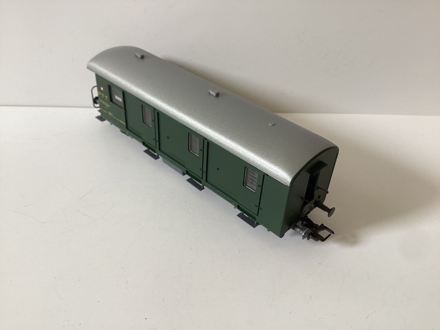 Aku Modelleisenbahnen: Aku Kull 4002F Post Z2 SBB 1:87 H0 – Gebraucht aus Effretikon von simtek_de 2