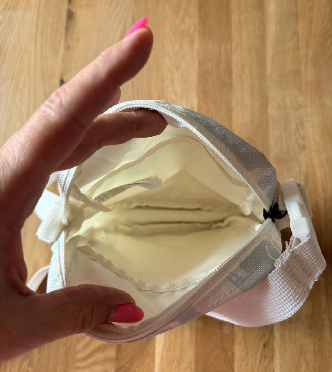 Nike Taschen: Umhängetasche NIKE – Gebraucht aus Vorderthal von Naja710 3