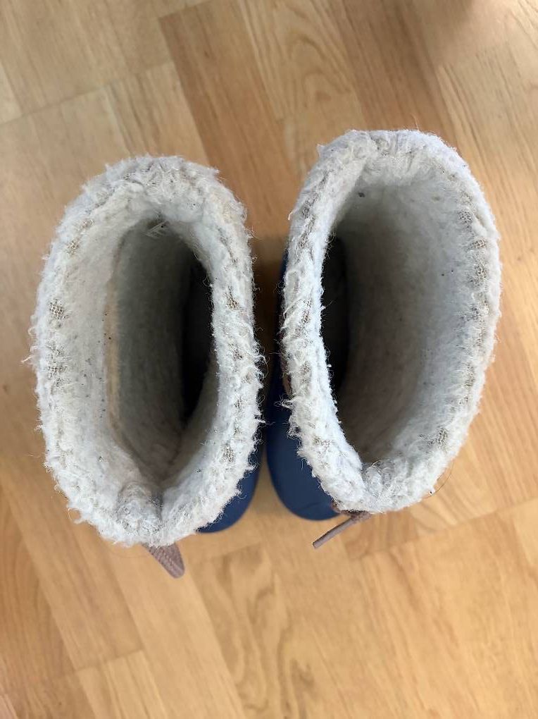 Scarpe per ragazzi: Gefütterte Gummistiefel – Usato da Zürich venduto da aqualina77 3