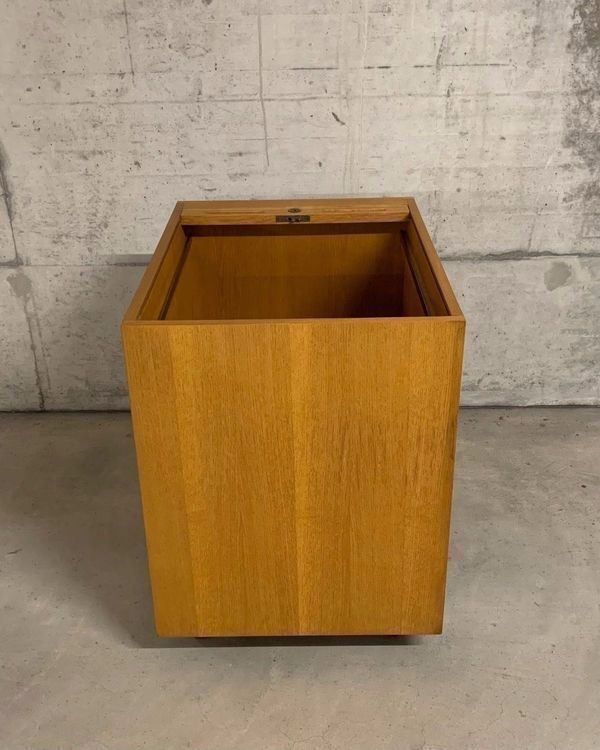 Cassettiere: bar-/ büro-/ rollmöbel . eiche – Usato da Basel venduto da Rmo4000 7