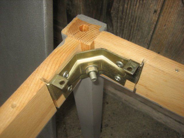 Tavoli: Beistelltisch aus Holz silbrig – Usato da Winterthur venduto da pf02 7