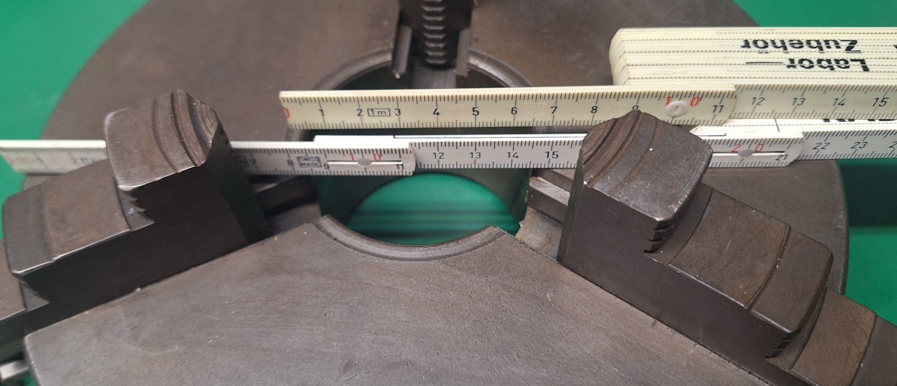 Alle Werkzeuge: Drei Backen Futter mit 2x3 backen  gross. – Gebraucht aus Basel von Meggesflomi 4
